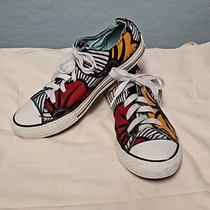 Converse All Star Low Top Flower Sneakers - youth size 3